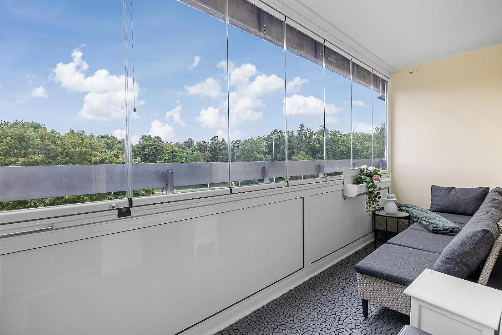 Higlyfavored Apartments Sundbyberg Rum i privatbostad